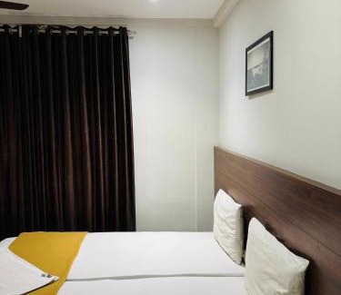 Perintalmanna Apartment | Hotel Malabar Grand