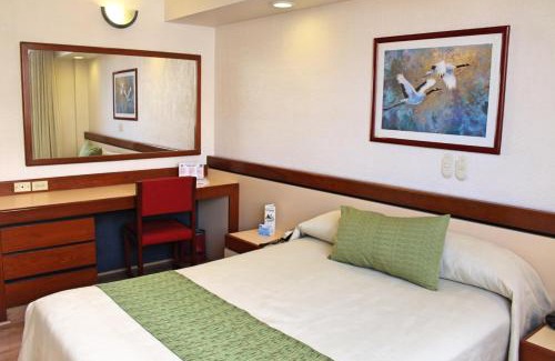 Cuauhtemoc Hotel | Hotel Manalba