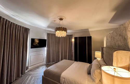 Leon Hotel | Hotel Mansión e Borbón