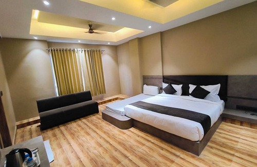 Udaipur Resort | Hotel Maple Residence