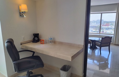 Faros Hotel | Hotel Mar y Tierra Veracruz