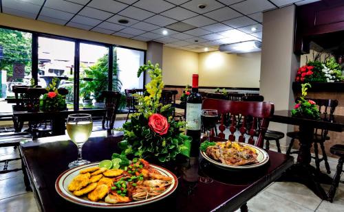 El Cangrejo Hotel | Hotel Marbella