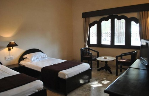 Khajuraho Hotel | Hotel Marble Palace