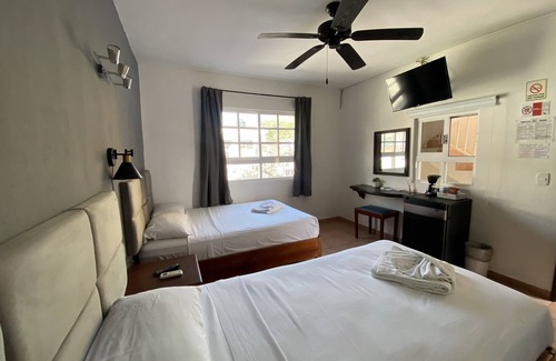 Centro - Supmza 001 Hotel | Hotel Marcianito