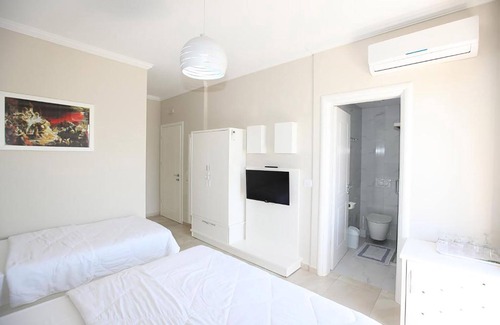 Ksamil Hotel | Hotel Mare