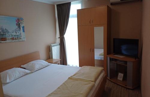 Mladenovac Hotel | Hotel Marina Agreena