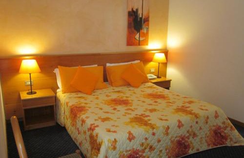 Torri del Benaco Hotel | Hotel Marina