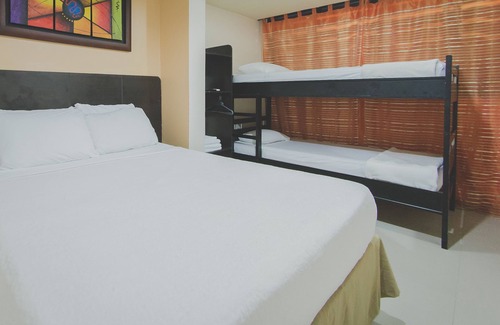 Bocagrande Hotel | Hotel Marina Suites By Geh Suites
