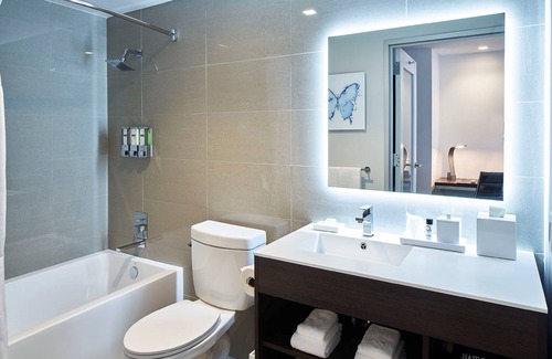 North Hollywood Hotel | Hotel Mariposa Los Angeles