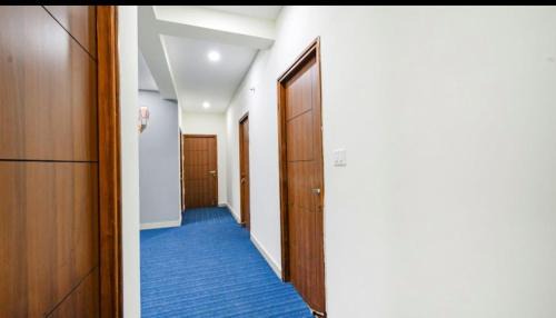 Kondapur Hotel | Hotel Maski Suties