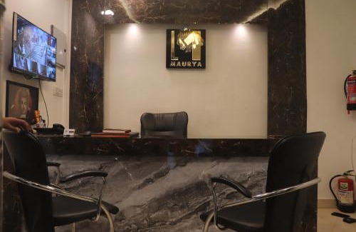 Varanasi Hotel | Hotel Maurya Inn Pandeypur Varanasi