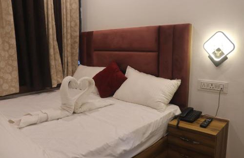 Varanasi Hotel | Hotel Maurya Inn Pandeypur Varanasi