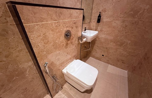 Thane West Cabin | Hotel Melody NX