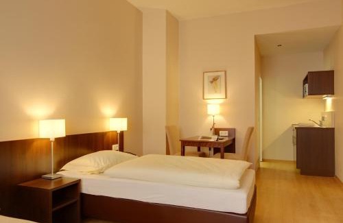 Suedstadt Hotel | Hotel Mercedes City