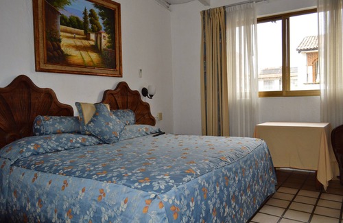 Romantic Zone Hotel | Hotel Mercurio - Caters to Gay Men