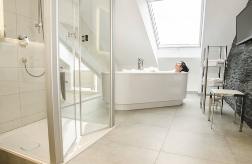 Baden Baden Old Town Hotel | Hotel Merkur