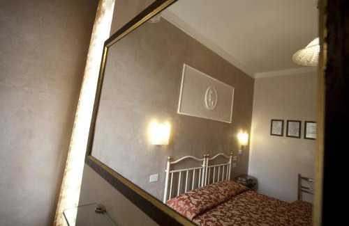 Santa Maria Novella Hotel | Hotel Merlini