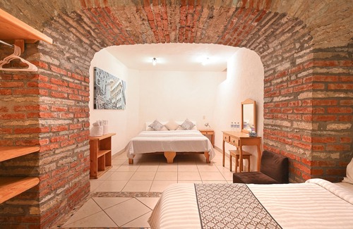 Zona Centro Hotel | Hotel Mesón Cuévano