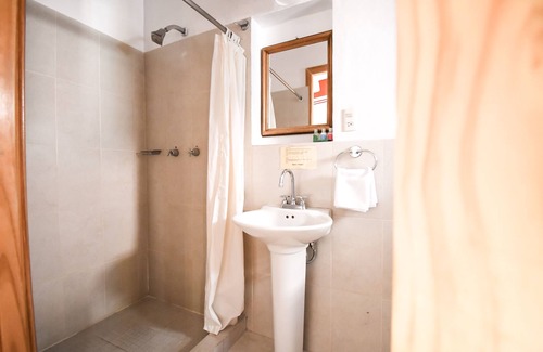 Zona Centro Hotel | Hotel Mesón Cuévano