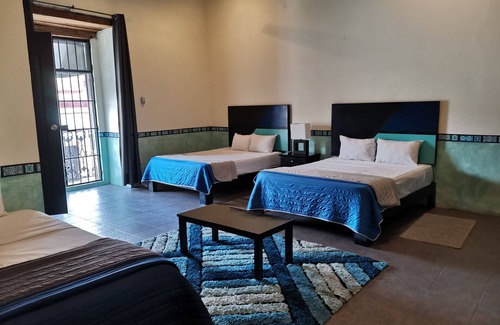Downtown Queretaro Hotel | Hotel Mesón Santa Clara