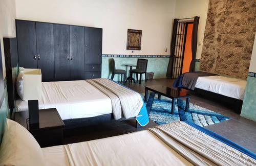 Downtown Queretaro Hotel | Hotel Mesón Santa Clara