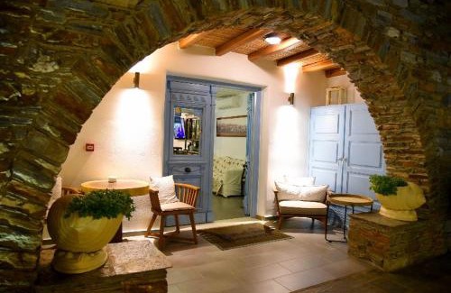 Kithnos Hotel | Hotel Messaria