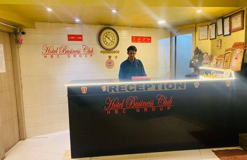 Mahipalpur Extension Apartment | Hotel Metro Tower