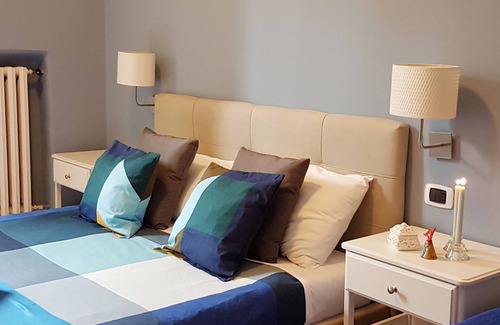 Historical Center House | Hotel Meublè Santa Chiara Suite