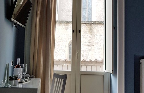 Historical Center House | Hotel Meublè Santa Chiara Suite
