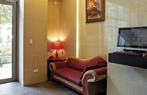 East District Hotel | Hotel Mi Casa