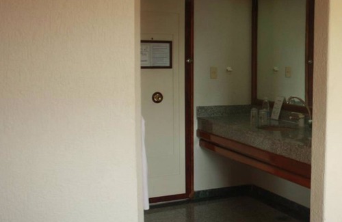 Cuauhtemoc Hotel | Hotel Mina