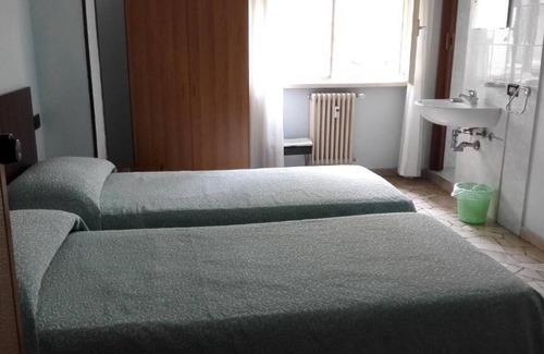 Varese Bed & Breakfast | Hotel Mira
