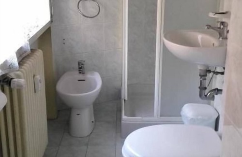 Varese Bed & Breakfast | Hotel Mira