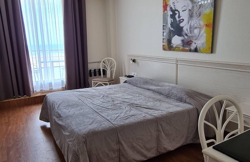 Valras-Plage Hotel | Hotel Mira-Mar