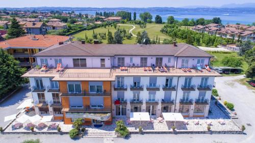 Colombare Hotel | Hotel Mirabello