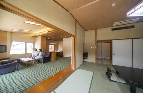 Hatsukaichi House | Hotel Miyarikyu