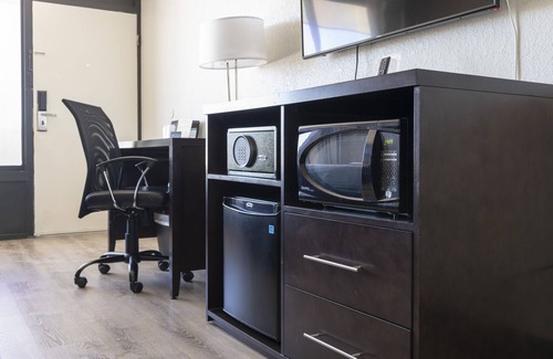 Florida Center Hotel | Hotel Monreale Express International Drive Orlando
