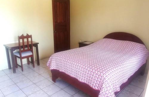 San Isidro de El General Hotel | Hotel Montecito Pz