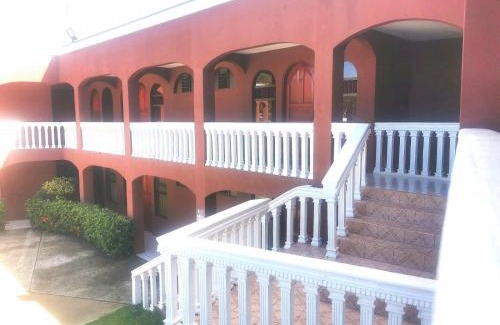 San Isidro de El General Hotel | Hotel Montecito Pz