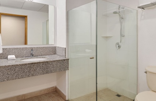 Monterrey Centro Hotel | Hotel Monterrey Macroplaza