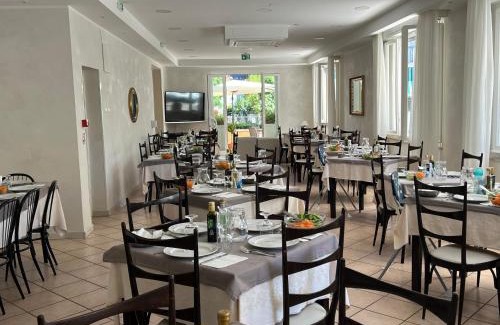 Fogliano Marina Hotel | Hotel Monti