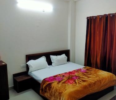 Haridwar Hotel | Hotel moon river