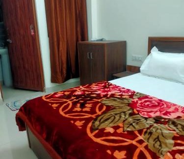 Haridwar Hotel | Hotel moon river