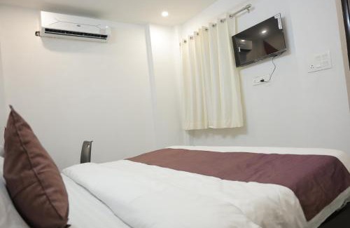 Udaipur District Hotel | Hotel Moonlight