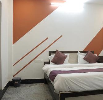 Udaipur District Hotel | Hotel Moonlight