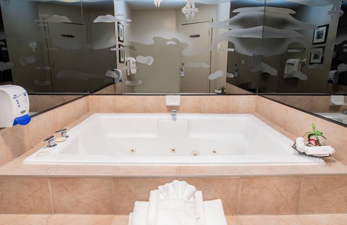 Quartier 5-4 Hotel | Hotel Motel Le Chateauguay