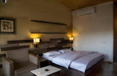 Mount Abu Hotel | Hotel Mount Regency by SAH