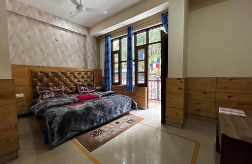 Dharamshala Hotel | Hotel Mountain Trail