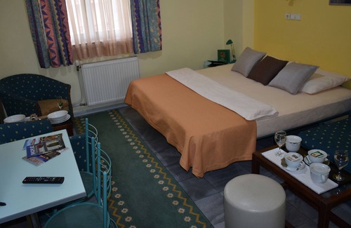 Skopje Region House | Hotel Mramor
