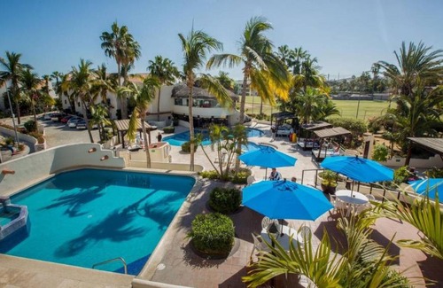 Campo de Golf Fonatur Hotel | Hotel ∙ Lively Studio Near San Jose Estuary